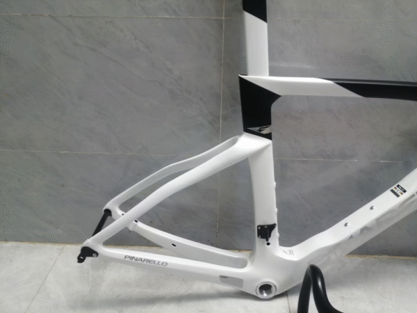 Pinarello 2023 DOGMA F Made in China Colors can be Chosen Freely