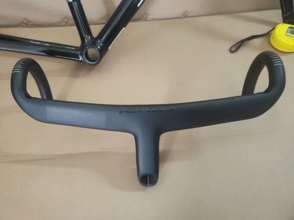 S-works SL8 2025 New  Carbon fiber road bicycle frame Custom made and choose your own color and size