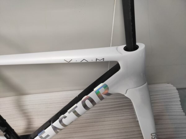 Factor Ostro Vam 02 Road Racing Frame T1000 700C Road Car Frame Set Custom Painted Carbon Fiber Frame with Handlebars