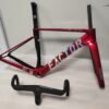 Factor Ostro Vam 02 Road Racing Frame T1000 700C Road Car Frame Set Custom Painted Carbon Fiber Frame with Handlebars