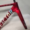 Factor Ostro Vam 02 Road Racing Frame T1000 700C Road Car Frame Set Custom Painted Carbon Fiber Frame with Handlebars