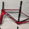 Factor Ostro Vam 02 Road Racing Frame T1000 700C Road Car Frame Set Custom Painted Carbon Fiber Frame with Handlebars