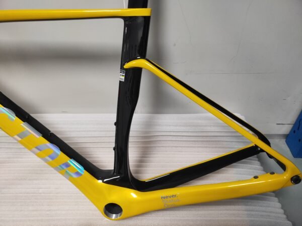 Factor Ostro Vam 02 Road Racing Frame T1000 700C Road Car Frame Set Custom Painted Carbon Fiber Frame with Handlebars