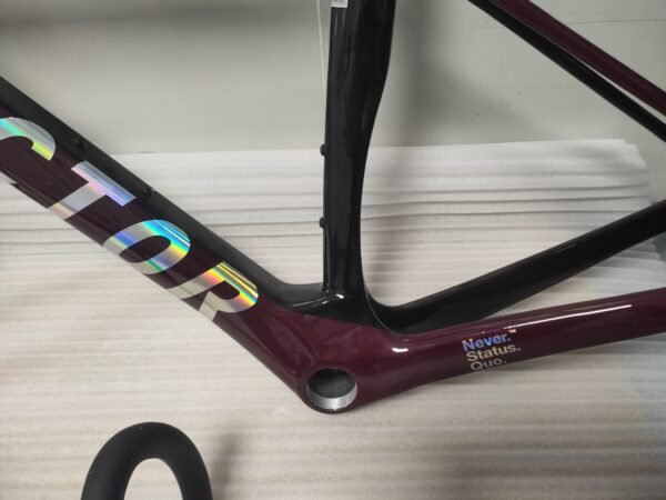 Factor Ostro Vam 02 Road Racing Frame T1000 700C Road Car Frame Set Custom Painted Carbon Fiber Frame with Handlebars
