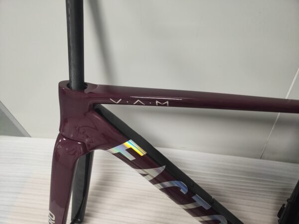 Factor Ostro Vam 02 Road Racing Frame T1000 700C Road Car Frame Set Custom Painted Carbon Fiber Frame with Handlebars