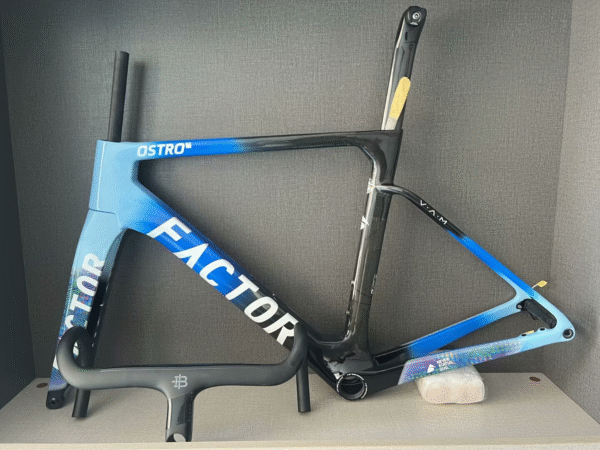 Factor Ostro Vam Road Racing Frame T1000 700C Road Car Frame Set Custom Painted Carbon Fiber Frame with Handlebars