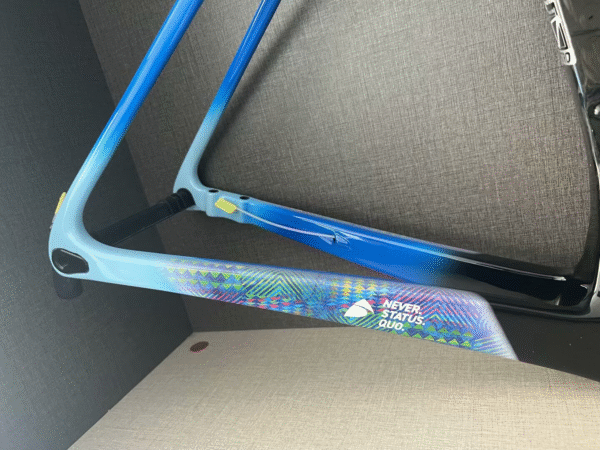 Factor Ostro Vam Road Racing Frame T1000 700C Road Car Frame Set Custom Painted Carbon Fiber Frame with Handlebars