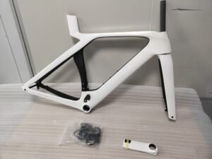 TREK SLR7 carbon fiber road bike frame, custom one-to-one, ultra-light, durable, affordable.