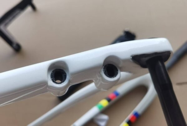 COLNAGO V4RS Carbon fiber frame ultra-light road bike, 1:1 restoration, ultra-lightweight, high hardness, durable, industrial-grade paint.