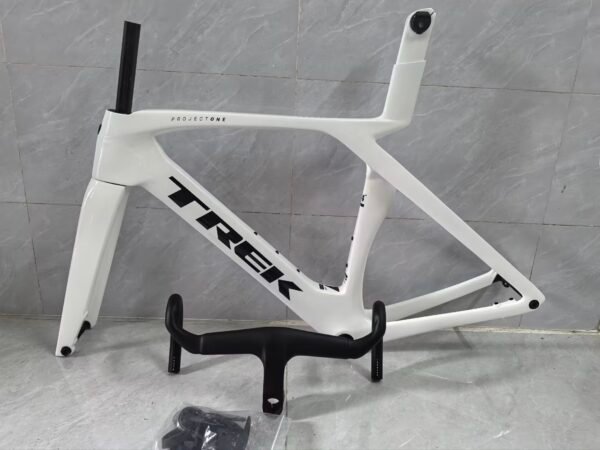 TREK SLR7 carbon fiber road bike frame, custom one-to-one, ultra-light, durable, affordable.