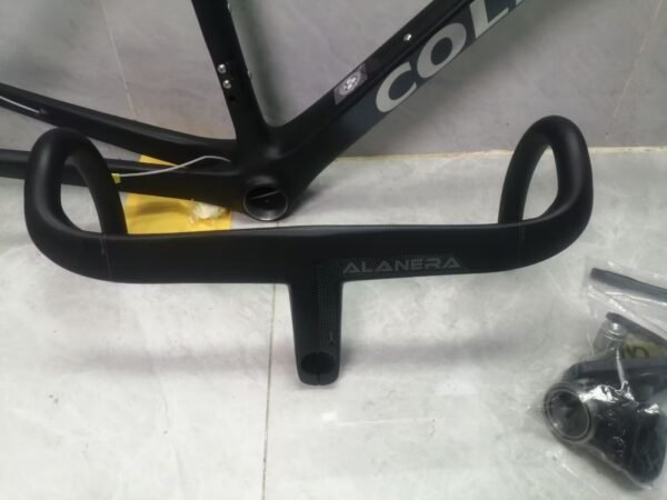 COLNAGO V4RS Carbon fiber frame ultra-light road bike, 1:1 restoration, ultra-lightweight, high hardness, durable, industrial-grade paint.