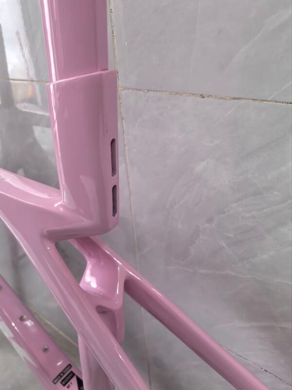 TREK SLR7 carbon fiber road bike frame, custom one-to-one, ultra-light, durable, affordable.