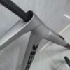 TREK SLR9 carbon fiber road bike frame, custom one-to-one, ultra-light, durable, affordable.