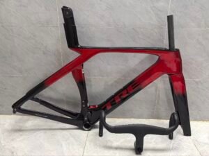 TREK SLR7 carbon fiber road bike frame, custom one-to-one, ultra-light, durable, affordable.