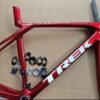 TREK SLR9 carbon fiber road bike frame, custom one-to-one, ultra-light, durable, affordable.